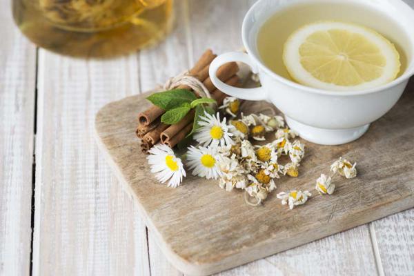 مشخصات انواع دمنوش گیاهی بابونه