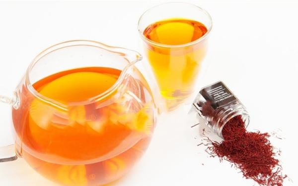 بررسی کیفی انواع دمنوش زعفران